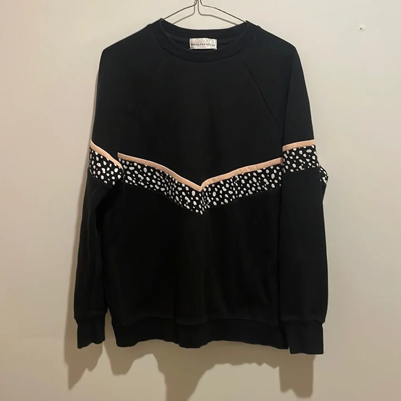 White Fox Active Sweatshirt - Picture 1 of 5